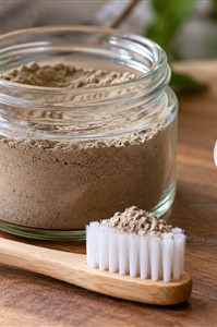 ZeroWasteLifestyle_Zahncreme mit Plastikperlen_500px